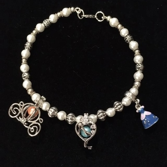 Mother/daughter Bracelets - Picture 5 of 8